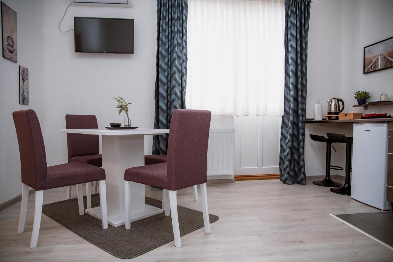 Guest House Mylan Licko Petrovo Selo المظهر الخارجي الصورة