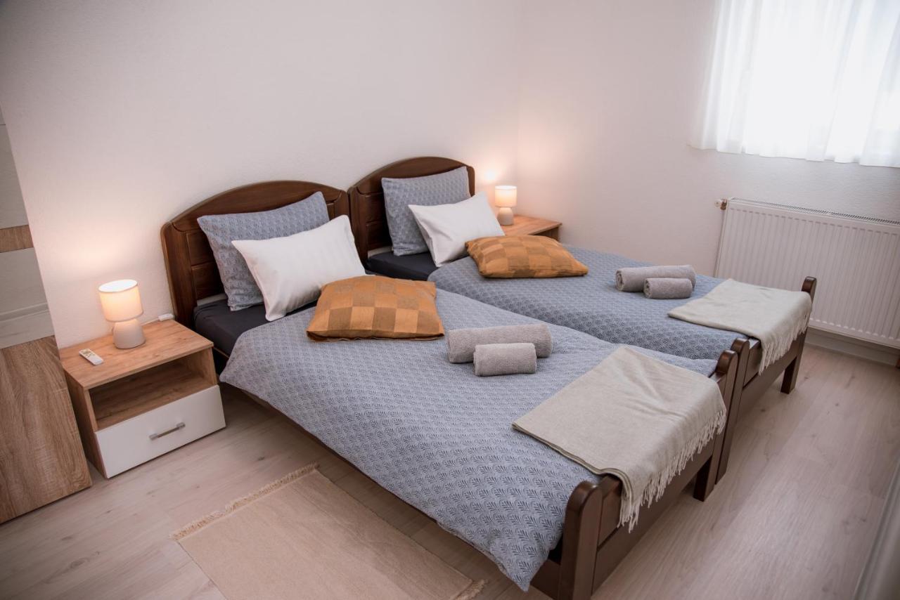 Guest House Mylan Licko Petrovo Selo المظهر الخارجي الصورة