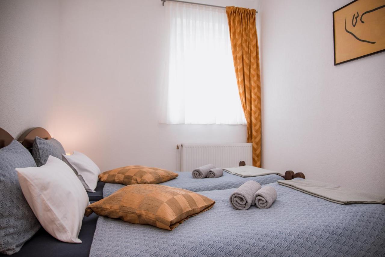 Guest House Mylan Licko Petrovo Selo المظهر الخارجي الصورة