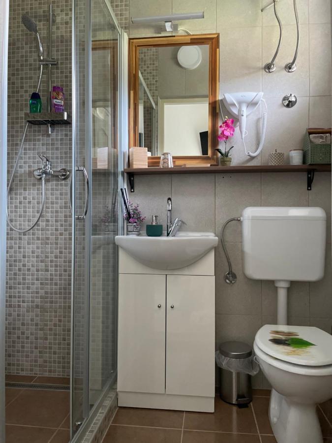 Guest House Mylan Licko Petrovo Selo المظهر الخارجي الصورة
